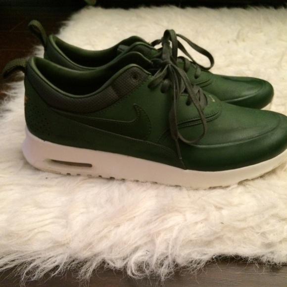 SOLD* RARE Nike Air Max Thea - Picture 3 of 3