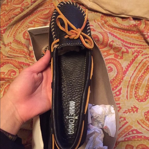 New Black and Tan leather Minnetonka Moccasins
