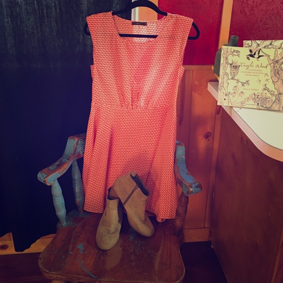 THML Tiny Red Pony Print