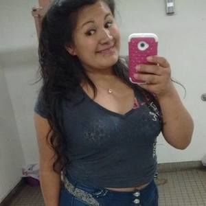 Meet your Posher, Karina