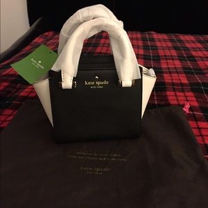 Kate Spade - Cedar Street mini Hayden crossbody