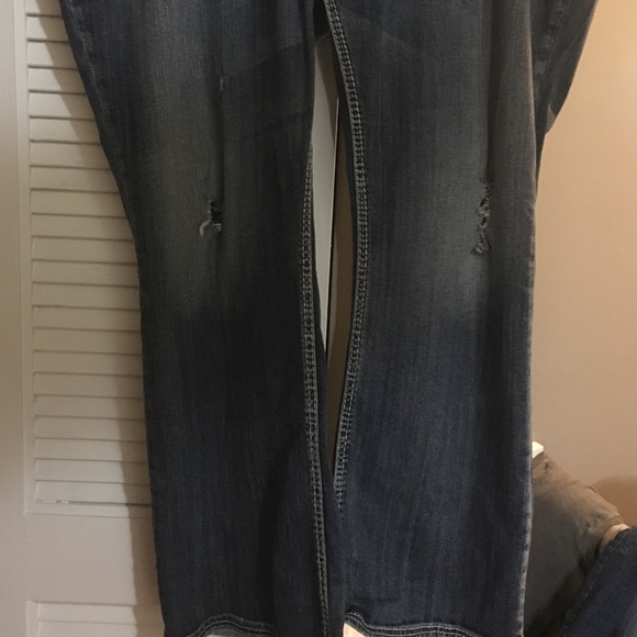 Jeans - Picture 2 of 3