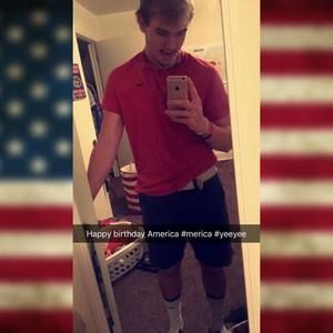 Meet your Posher, Dalton