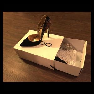Aldo black/gold heel