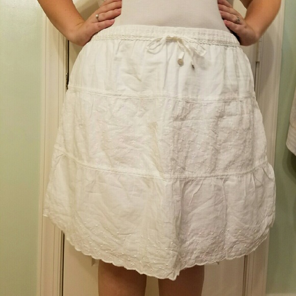 Cotton white midi skirt