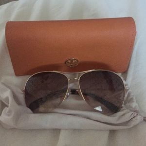 Tory burch metal aviator sunglasses