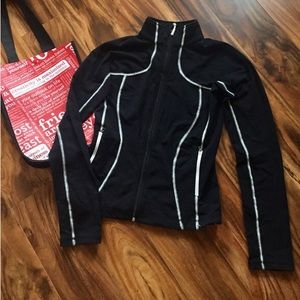 LuluLemon Zip Up