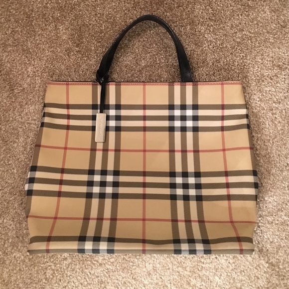Burberry tote