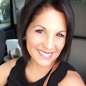 Meet your Posher, Tina