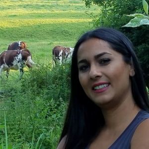 Meet your Posher, Julia