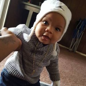 Meet your Posher, Crystal