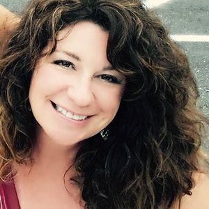 Meet your Posher, Eileen