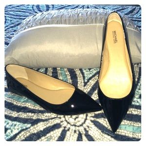 Brand new! Michael Kors black leather flats!