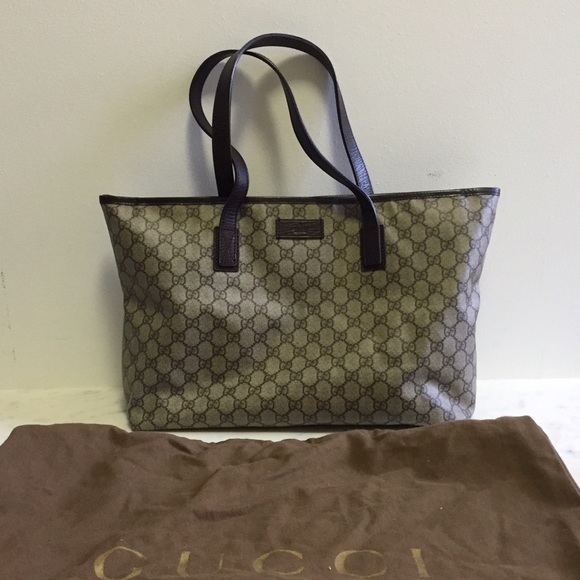 Gucci Handbags - Gucci tote bag