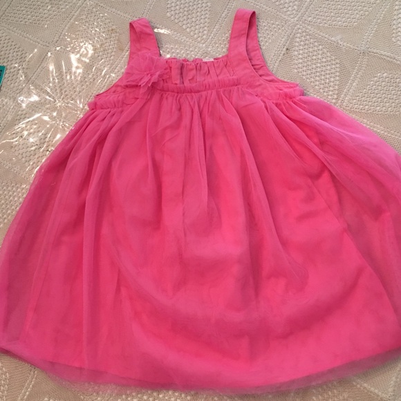 Cherokee. Beautiful layered dress with zip close