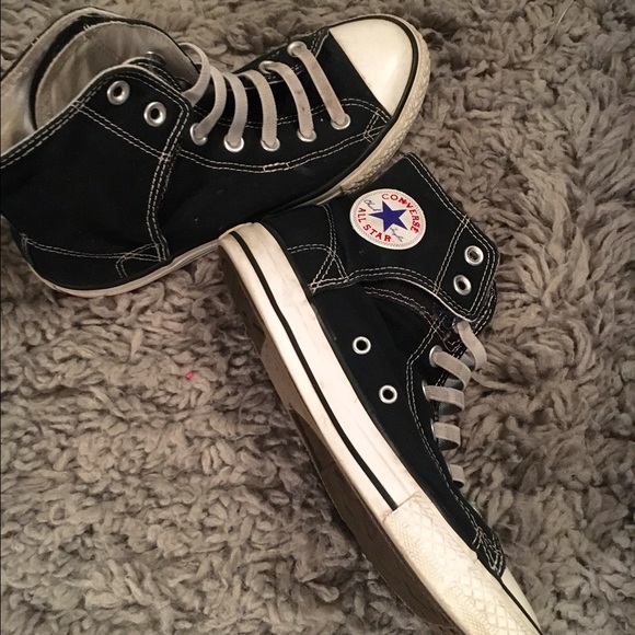 Black converse