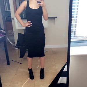 Black midi dress