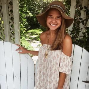 Meet your Posher, Katie