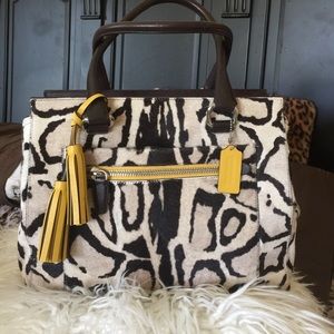 Stunning authentic Coach handbag