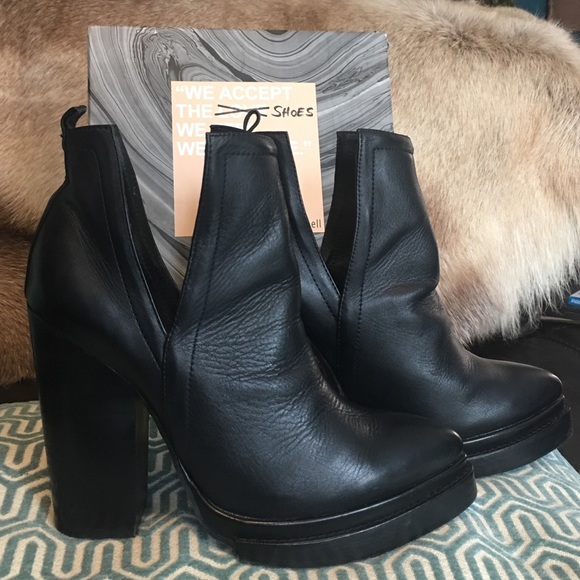 Beautiful Jeffrey Campbell cutout boots