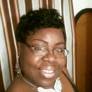 Meet your Posher, Cassandra