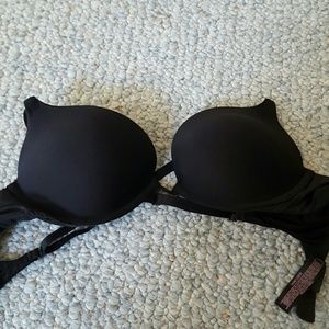 🏁FINAL PRICE🏁Black Victorias Secret Bra