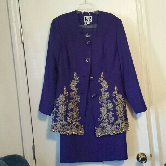 Jacket and skirt set