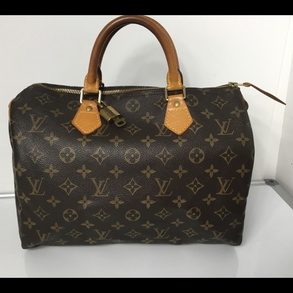 Louis Vuitton Handbags - 💥SOLD💥100%Auth Louis Vuitton Speedy 30 with Lock