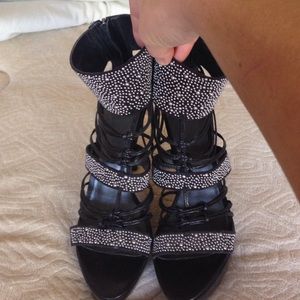 Nine West open toe with silver sparkles