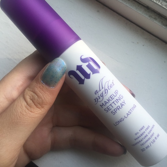 Urban Decay All Nighter Makeup Setting Spray
