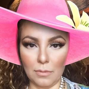 Meet your Posher, Priscilla