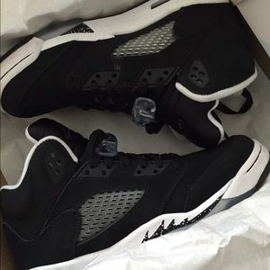 Retro Air Jordans 5 "Oreo" Size--7Y