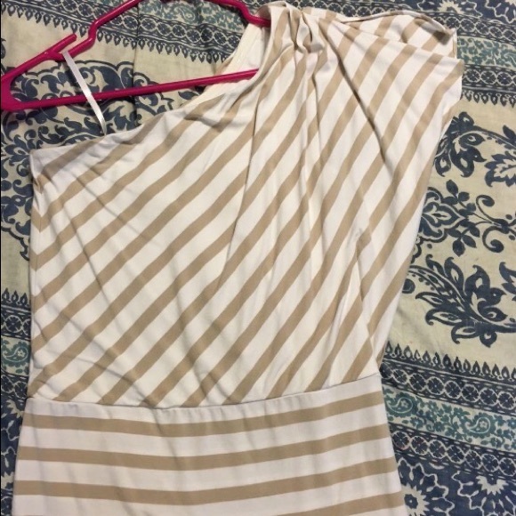 WHBM Top