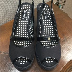 Skechers wedge peep toe shoes-Black size 7.5