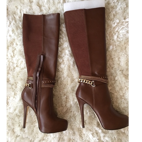 High boots - Picture 1 of 3