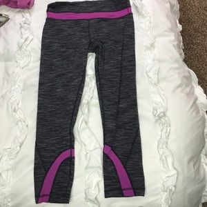 Lululemon crops