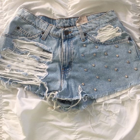 LF Furst of a kind jean short