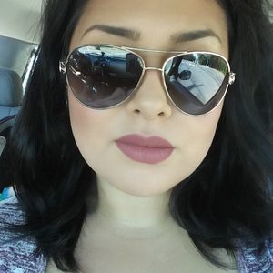 Meet your Posher, Arex