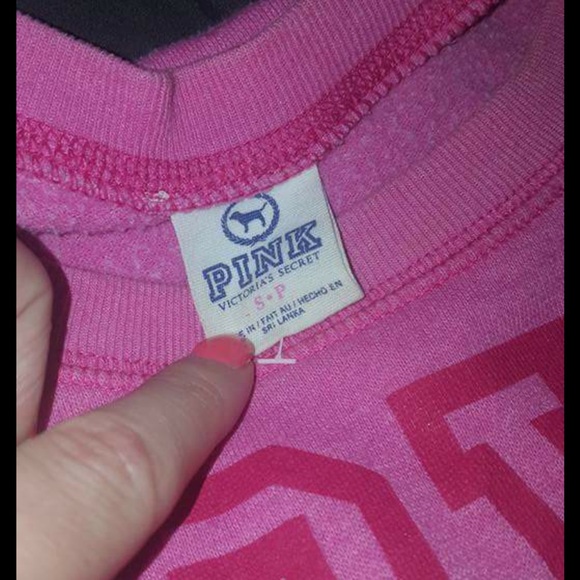 PINK pull over. - Picture 2 of 2