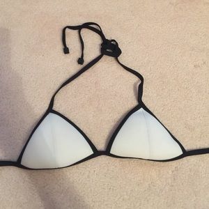 TRIANGL bikini top