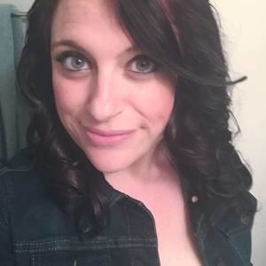 Meet your Posher, Mia