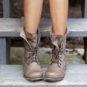 Steve Madden Troopa Combat Boots