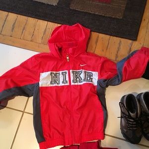 Kids Nike   Light weight jacket ( great condition)