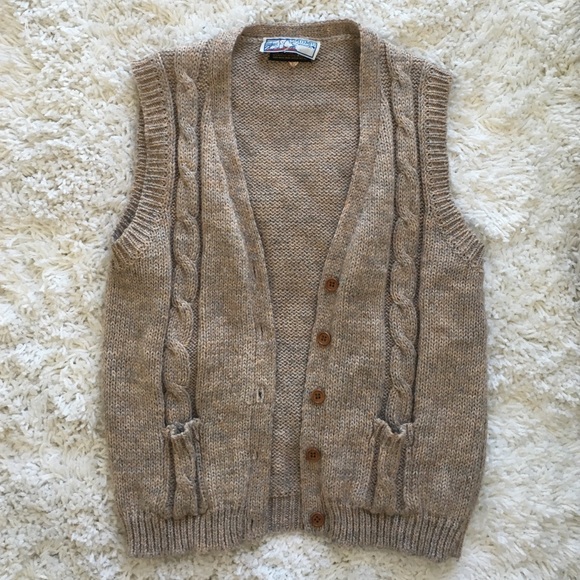 Vintage (but like new) sweater knit Sweater Vest