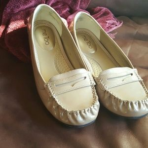 Me too cream flats