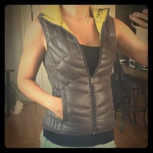 Thin puffy vest with hood