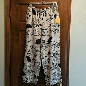 3/25 🌻 NWT Hot Cotton Pants