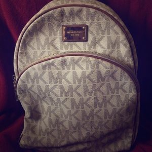 Michael Kors Jet Set Vanilla Backpack