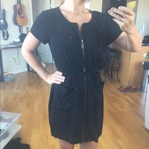 Closing closet!!! Black zip up dress with pockets