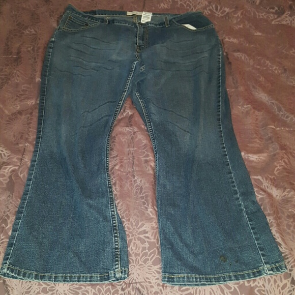 Levi's - Bootcut - 20 Short